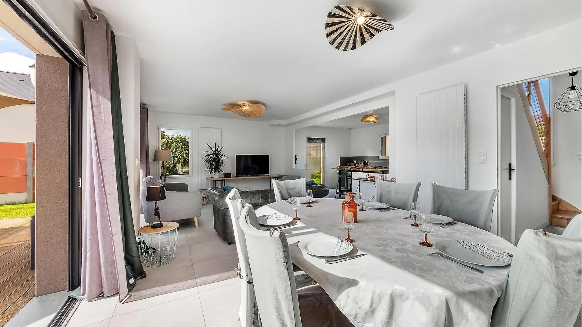 Awesome Home In Saint-Meloir-Des-Ondes With Kitchen France